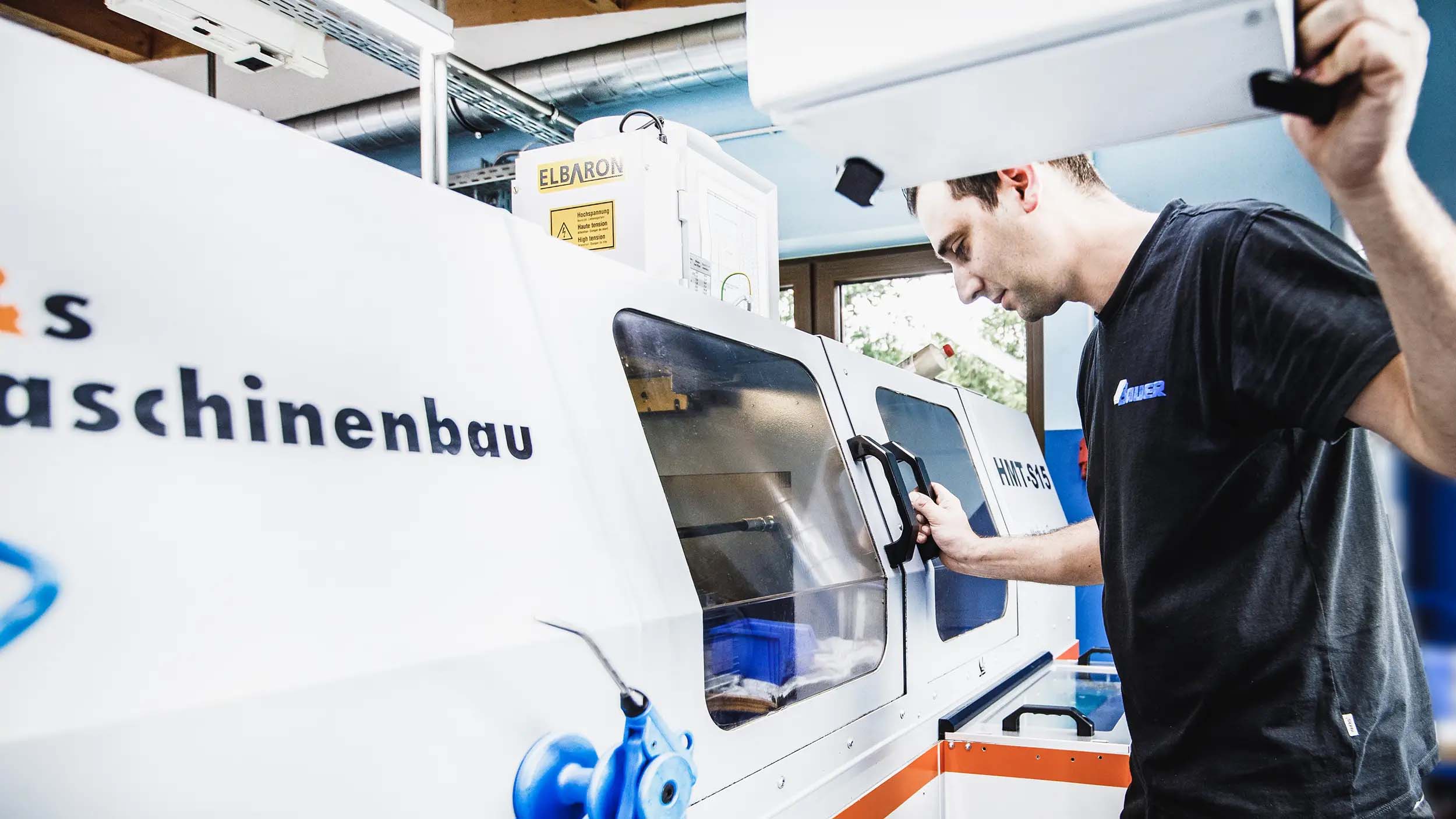 J. Bauer Präzisionswerkzeuge Normwerkzeuge Spezialwerkzeuge Produkte Fertigung Team Cutting Tools Nachhaltigkeit Qualität