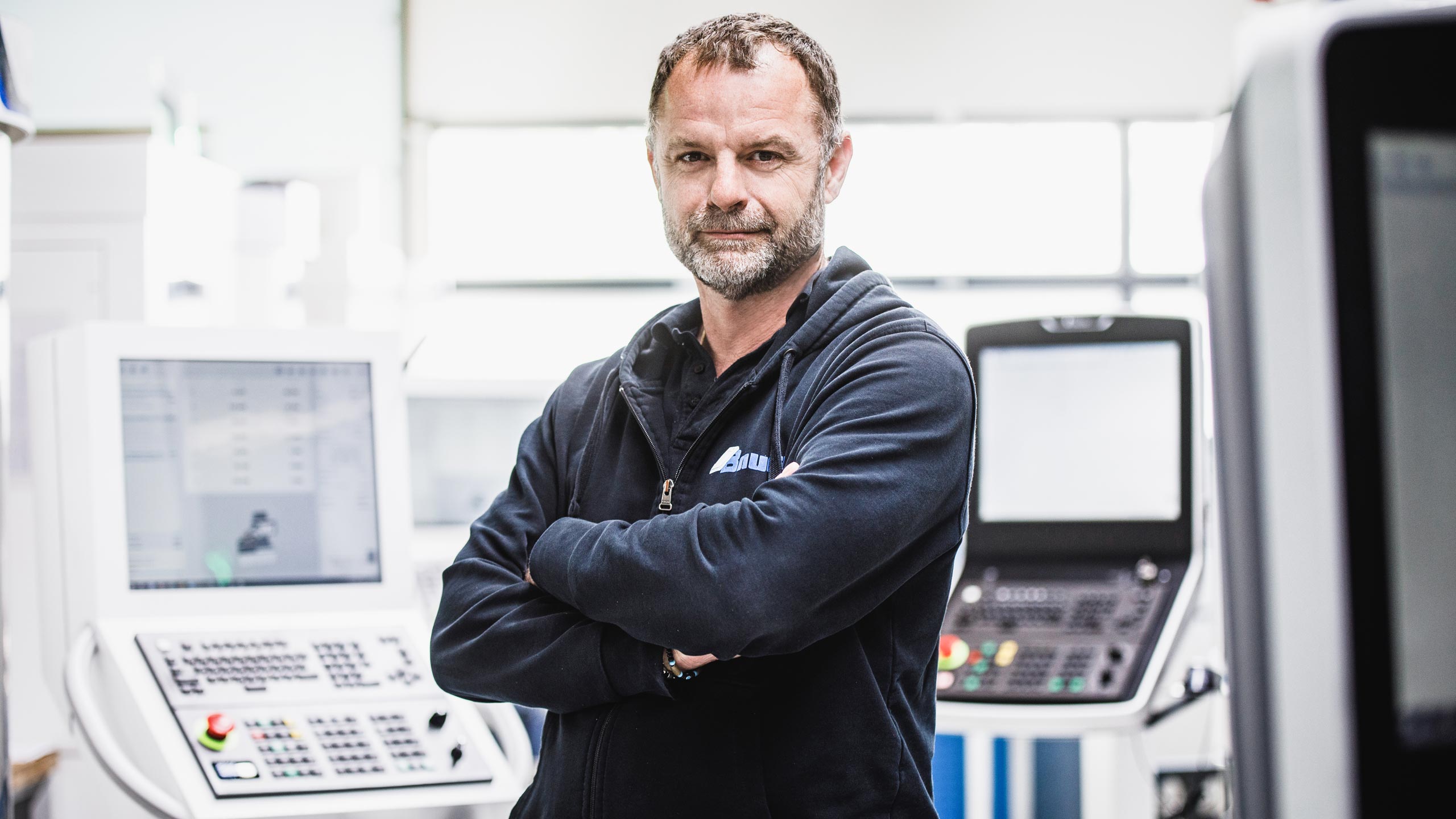 J. Bauer Präzisionswerkzeuge Normwerkzeuge Spezialwerkzeuge Produkte Fertigung Team Cutting Tools Nachhaltigkeit Qualität